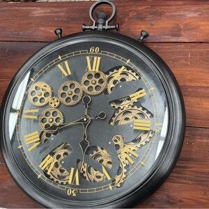 In good condition beautiful clock!